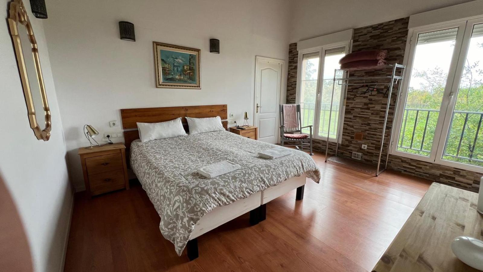 Twin Pines Camino Norte Арсуа Экстерьер фото